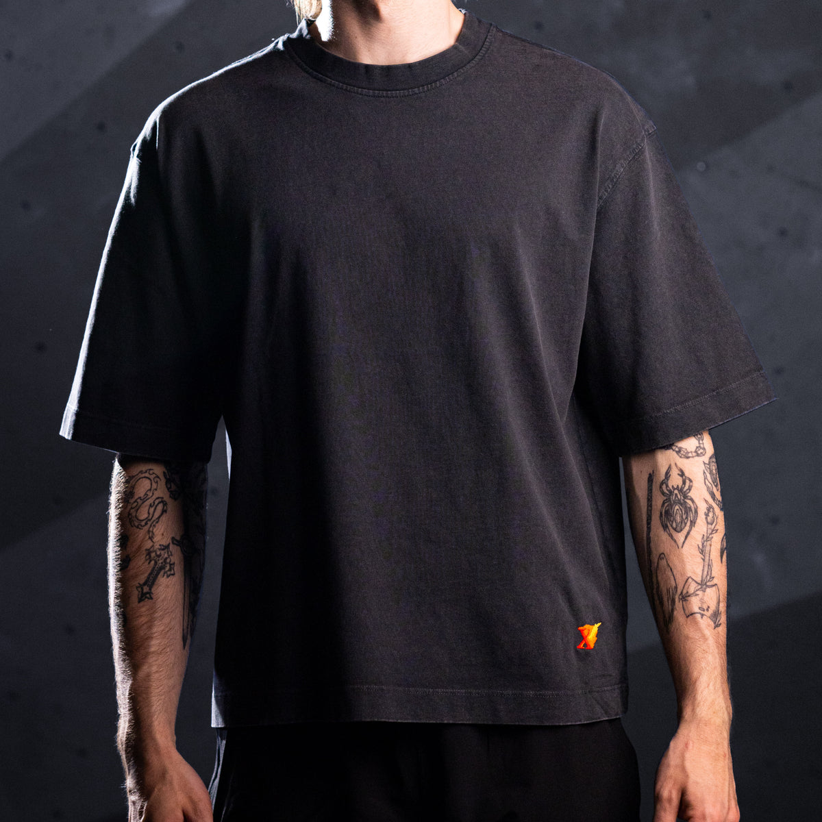 'Flames' Tee (Washed / Red)