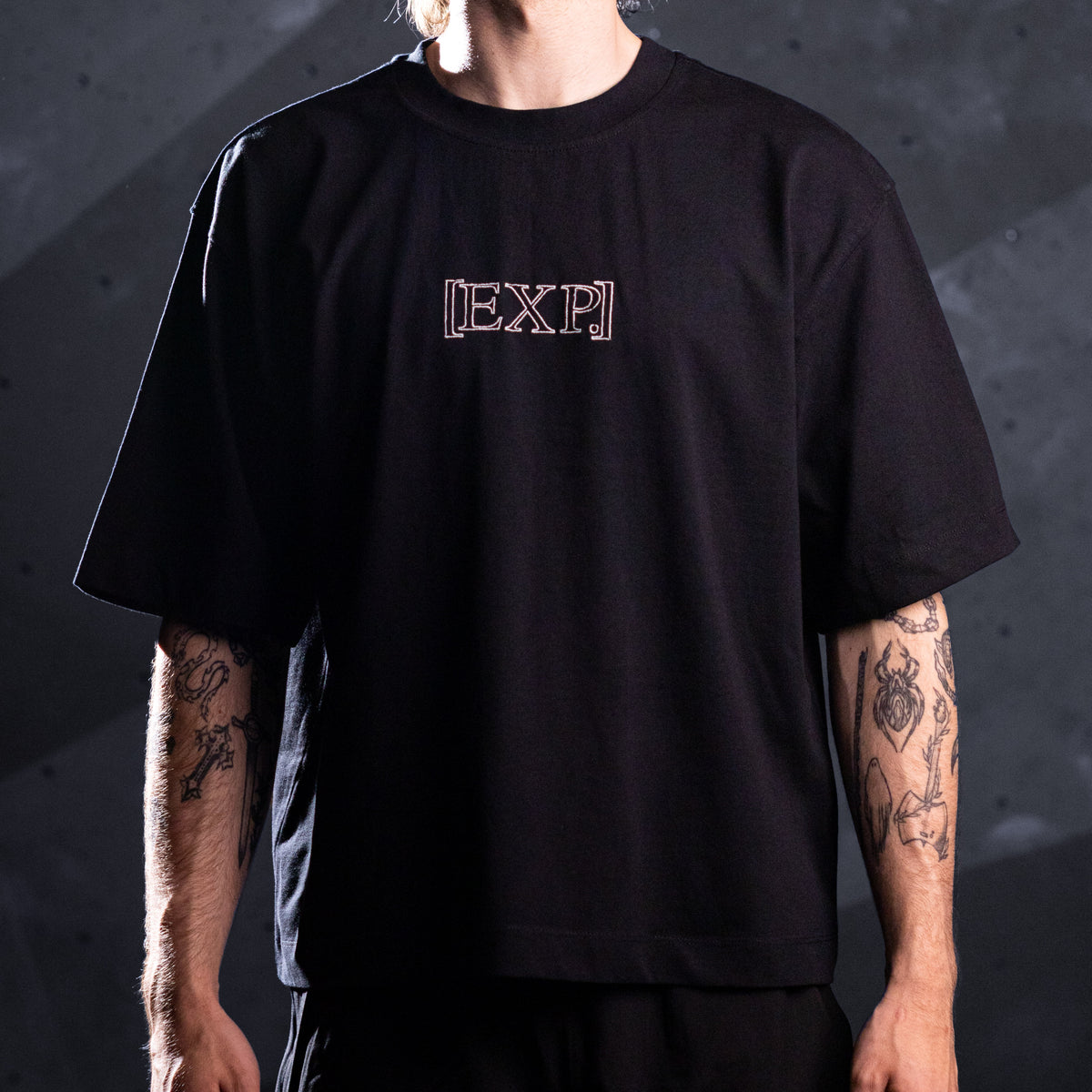 'Dragonfly' Tee (Black / White)