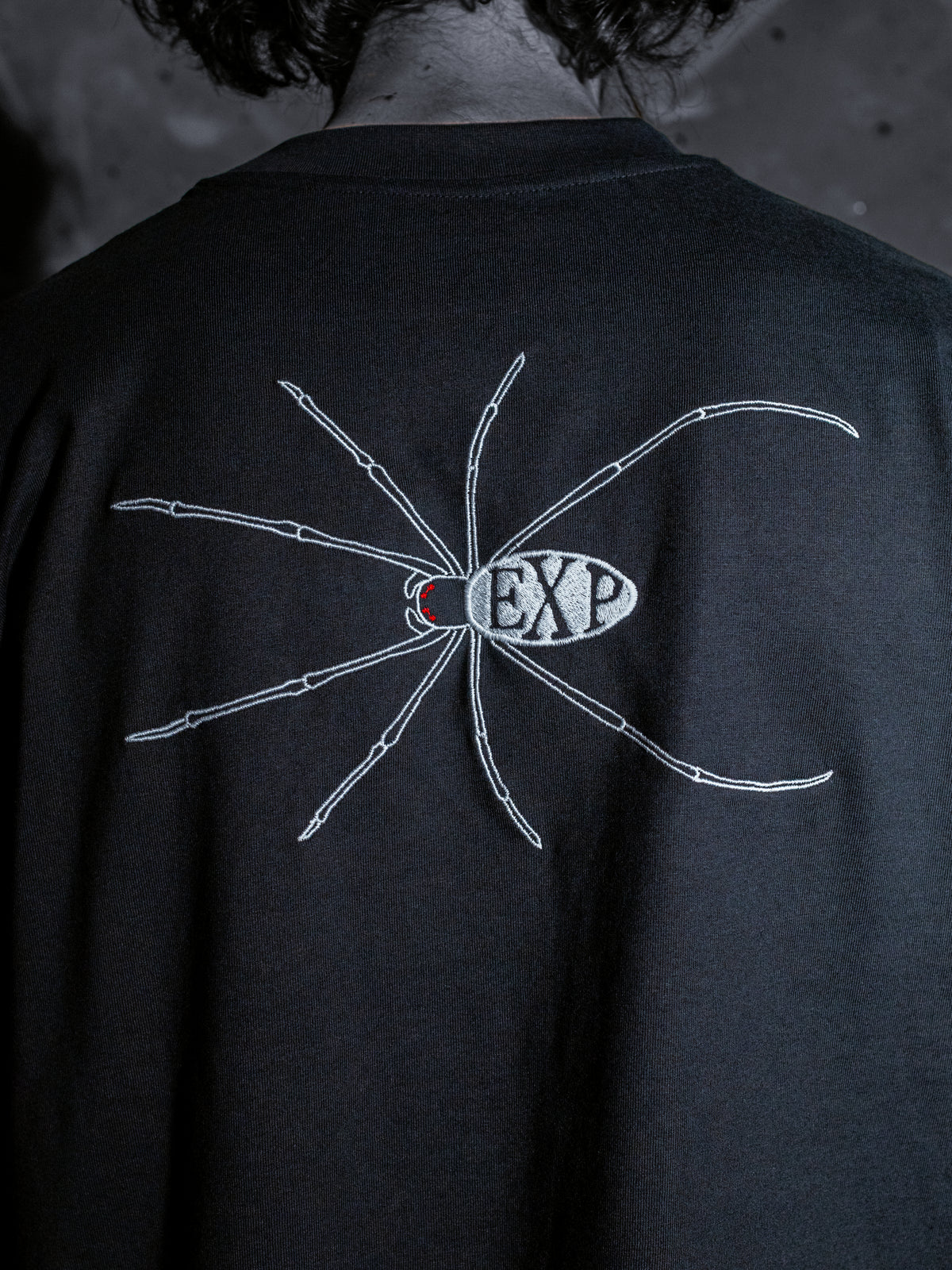 'Orb Weaver' Tee (Black / White)