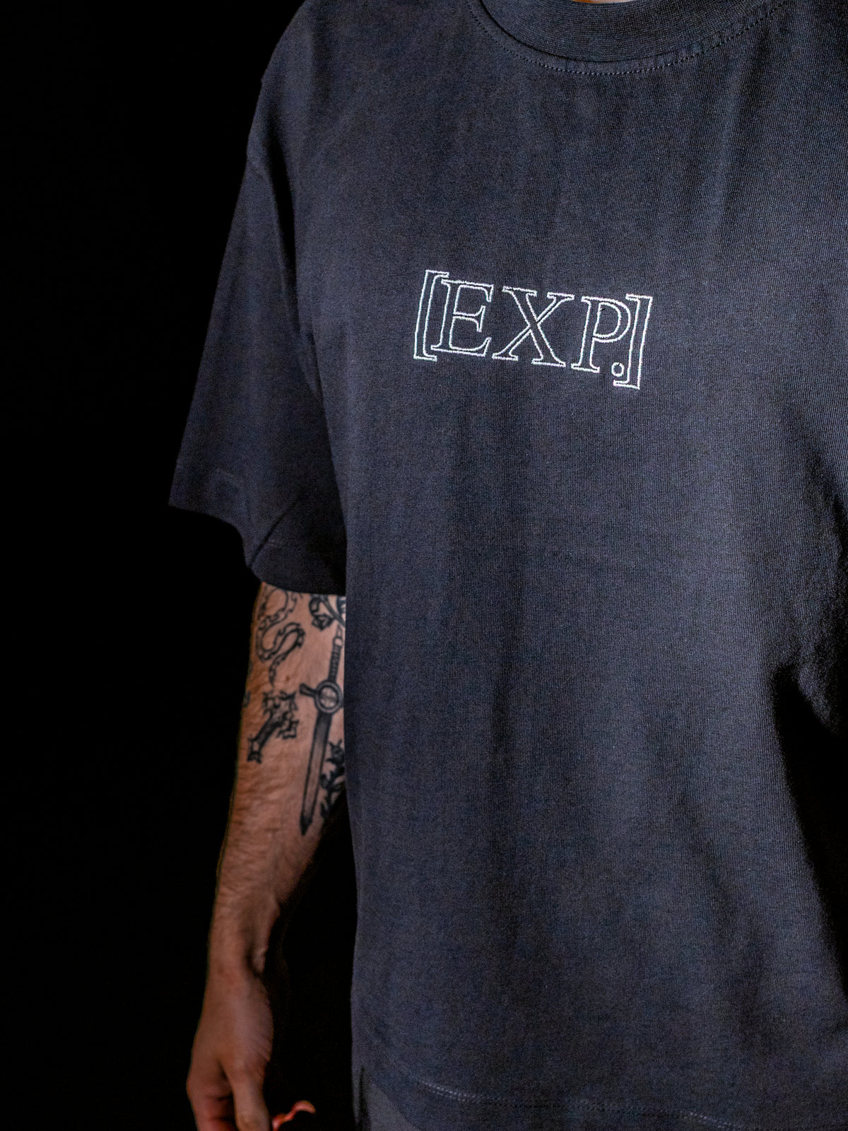 'Dragonfly' Tee (Black / White)