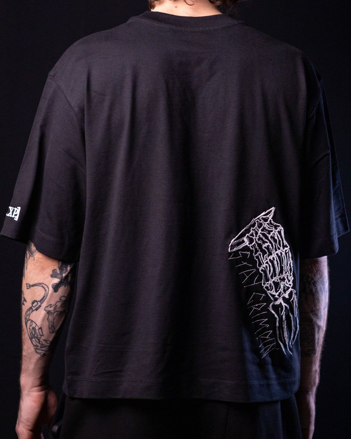 'Stay Crimpin' ' Tee (Black / White)