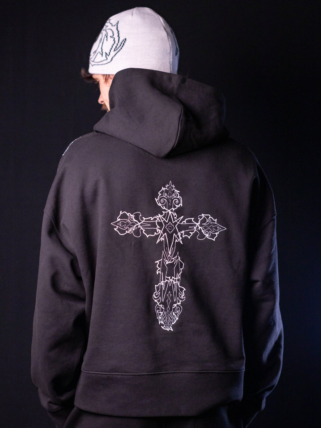 Thorns Hoodie (Black / White)