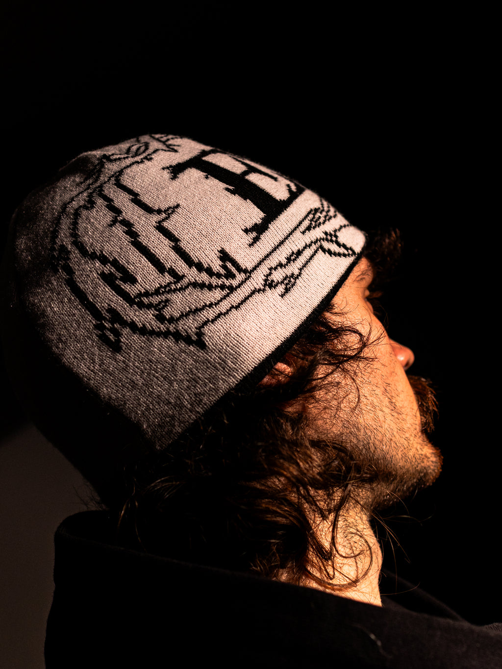 'Thorns' Beanie (Black / White // White / Black)