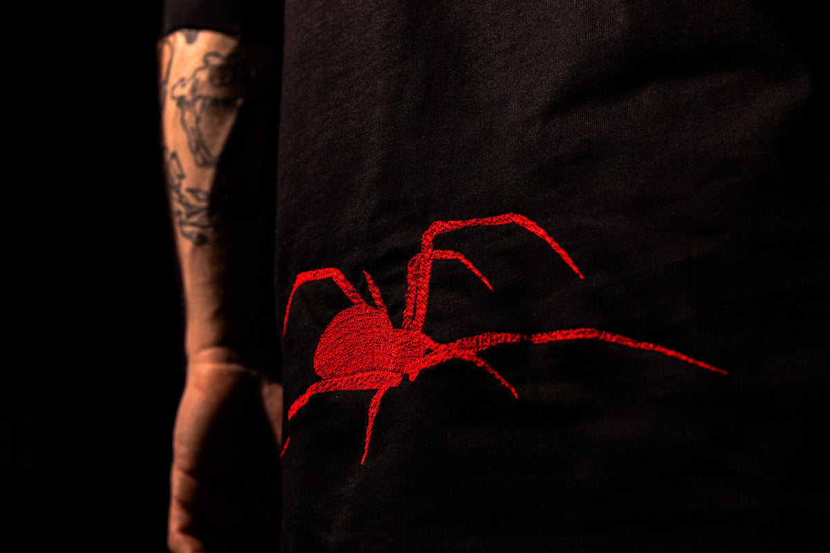 'Spidah' Longsleeve Tee (Black / Red)